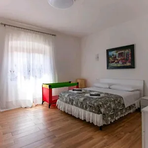 Rina's House , La Spezia Italia