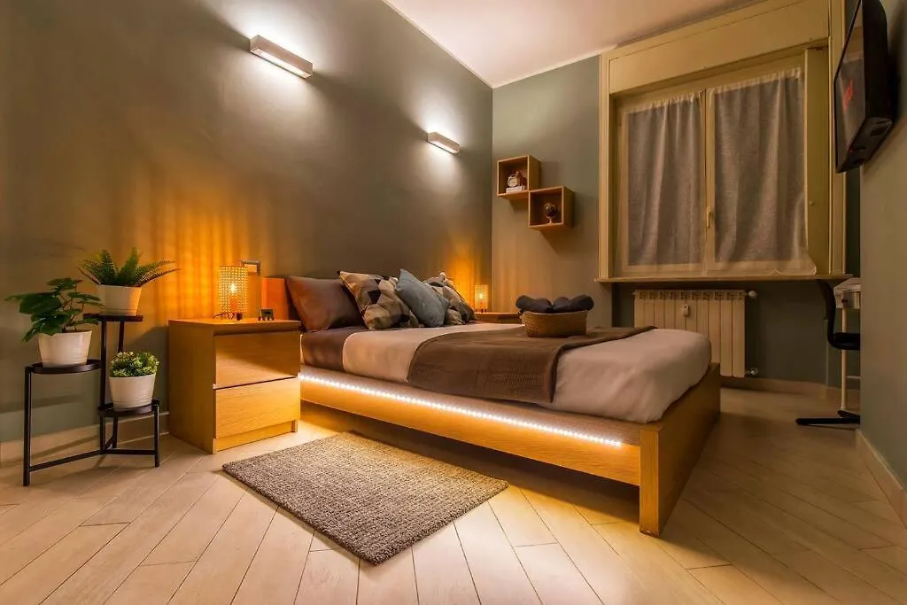 Charmy & Cozy Panoramic Flat 50M From M4 Stop Milan 0*,  Italy